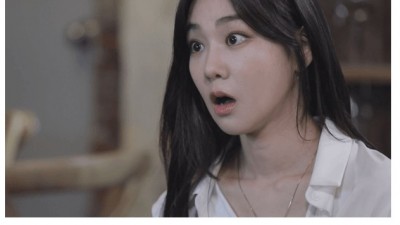           		          		  그 때....! 대통령이 계엄령을 선포한 거야...