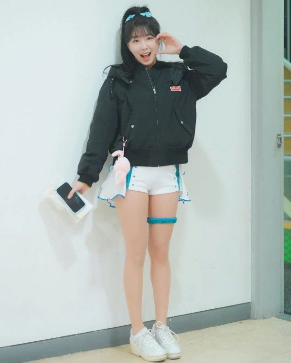 1090285321_WQO9RvCG_1733447325.webp