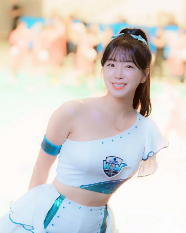 1090285433_tcTxF90W_1732583270.webp