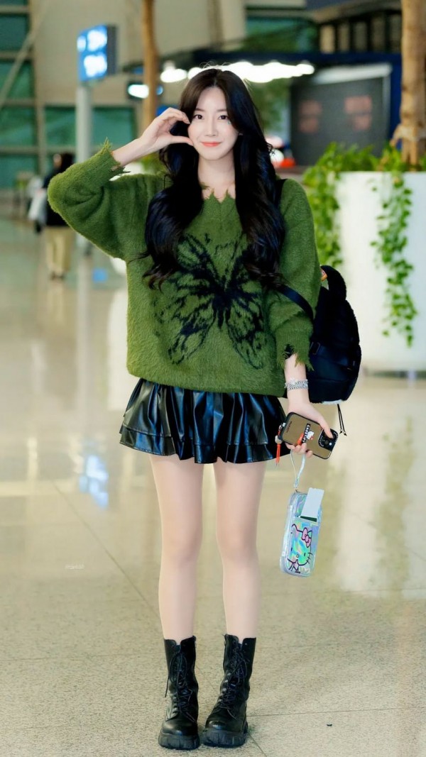 1090285654_6gy980ux_1734311965.webp