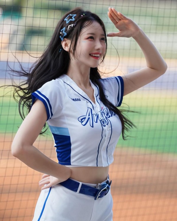 1090285682_gTiu6OFA_1730769768.jpg