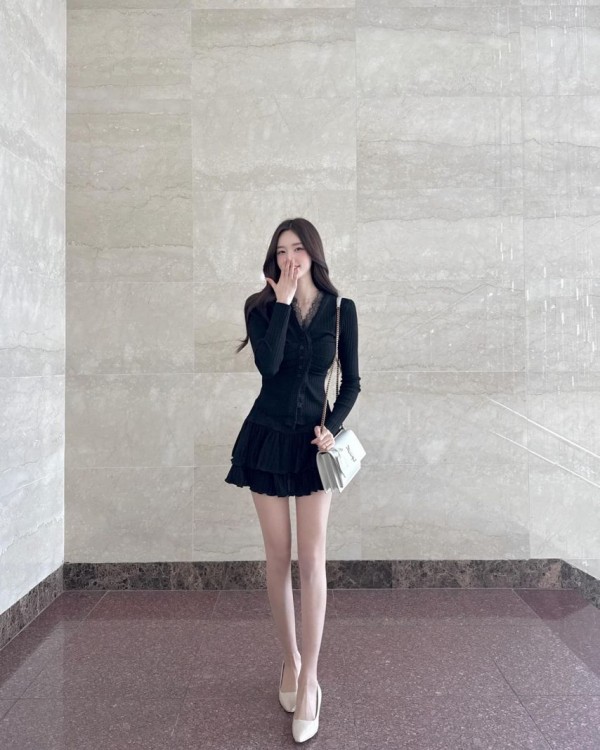 1090285949_FQtXOPyk_1740187289.jpg
