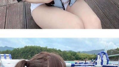 구명조끼 속 흰 CK 수영복 입은 BJ 코코