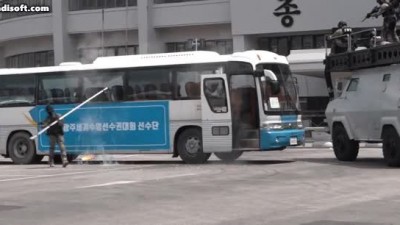           		          		  계엄군 UFC 와 WWE 차이