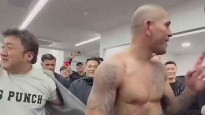 마동석과 페레이라 원펀치대결