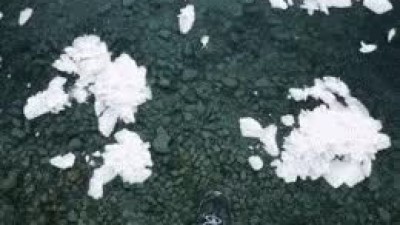 멋있긴 한데 쫌 무섭네.gif