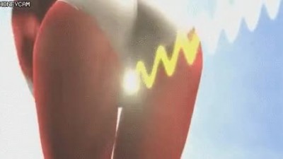 악당들이 여자 히어로 괴롭히는 방법