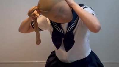 일본여고생의 스타킹 묘기