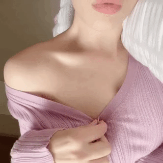 단추하나풀었을뿐인데
