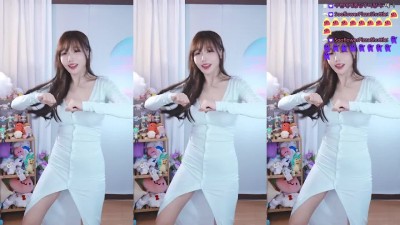 미시룩 권위자 수련수련]이 착용한 흰 미시룩 슴부먼트