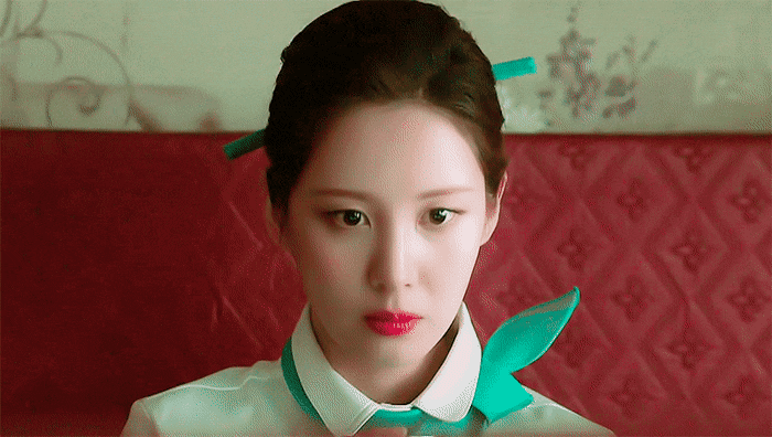 스튜어디스 복장 잘 어울리는 서현