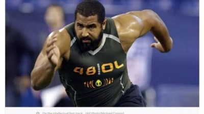  문무를 겸비했던 NFL 선수